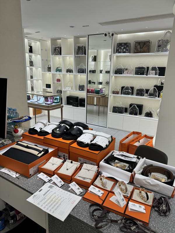 黔西南晴隆县回收奢侈品首饰